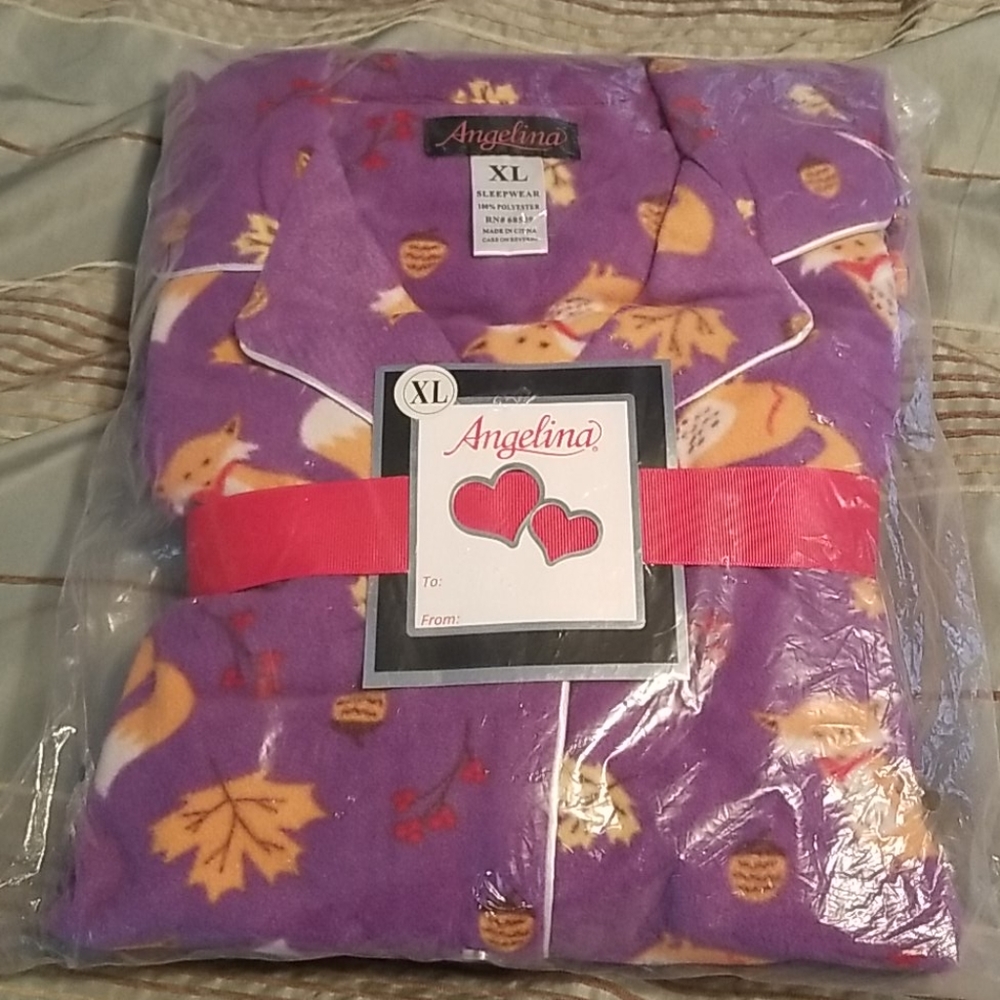 Nwt! Angelina sleepwear set. Size XL